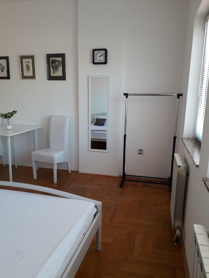 Apartman Dunja Ns 2 Novi Sad Exterior photo